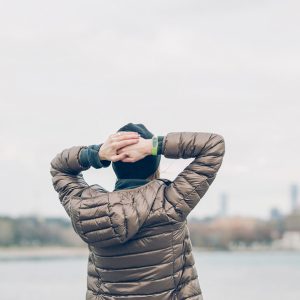 ¿Te gustaría aumentar tus conocimientos mientras haces deporte o cocinas?